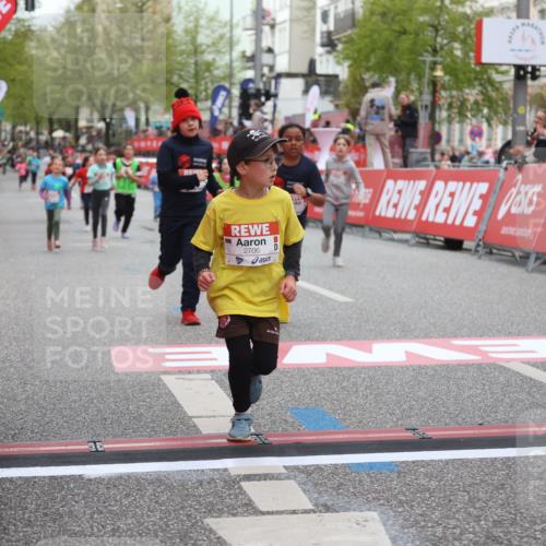 25.04.2026 - Das Zehntel Strokosch-Dieckow http://msf.ph/oto/9631312 25.04.2026 09:04:32 Ziel 1864, 1876, 2706, 3035, 3050, 3057, 3132, 3321, 3347, 3478, 3482 meine-sportfotos.de