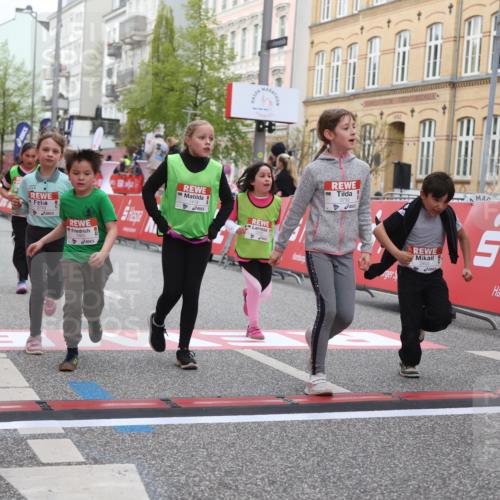25.04.2026 - Das Zehntel Strokosch-Dieckow http://msf.ph/oto/9631330 25.04.2026 09:04:36 Ziel 1419, 1663, 1864, 1876, 2403, 2706, 3013, 3035, 3262, 3325, 3749, 3763, 3792 meine-sportfotos.de