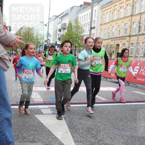 25.04.2026 - Das Zehntel Strokosch-Dieckow http://msf.ph/oto/9631339 25.04.2026 09:04:37 Ziel 1419, 1663, 1864, 1876, 2403, 2569, 2706, 3013, 3035, 3262, 3325, 3749, 3763, 3792 meine-sportfotos.de