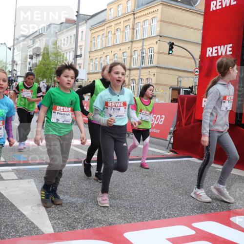 25.04.2026 - Das Zehntel Strokosch-Dieckow http://msf.ph/oto/9631344 25.04.2026 09:04:38 Ziel 1419, 1663, 1864, 1876, 2403, 2569, 2576, 2923, 3013, 3262, 3325, 3728, 3749, 3763, 3792 meine-sportfotos.de