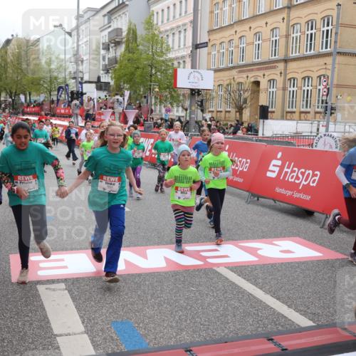 25.04.2026 - Das Zehntel Strokosch-Dieckow http://msf.ph/oto/9631345 25.04.2026 11:04:11 Ziel 5184, 5186, 5594, 5685, 5899, 5902, 5922, 5991, 6315, 6316, 6448, 6476, 6591, 6607, 6927, 6949, 7018, 7031, 7444 meine-sportfotos.de