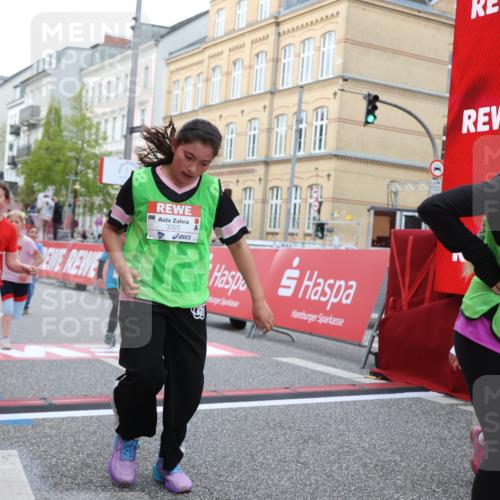 25.04.2026 - Das Zehntel Strokosch-Dieckow http://msf.ph/oto/9631348 25.04.2026 09:04:39 Ziel 1419, 1663, 1864, 1876, 2212, 2403, 2569, 2576, 2923, 3013, 3262, 3325, 3728, 3749, 3763, 3792 meine-sportfotos.de