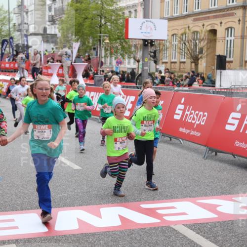 25.04.2026 - Das Zehntel Strokosch-Dieckow http://msf.ph/oto/9631349 25.04.2026 11:04:11 Ziel 5184, 5186, 5594, 5685, 5899, 5902, 5922, 5991, 6315, 6316, 6448, 6476, 6591, 6607, 6927, 6949, 7018, 7031, 7444 meine-sportfotos.de
