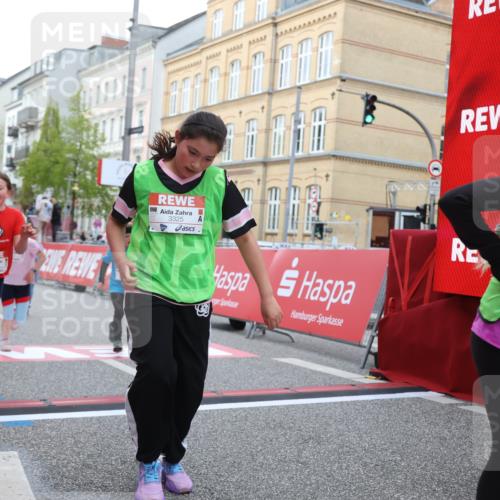 25.04.2026 - Das Zehntel Strokosch-Dieckow http://msf.ph/oto/9631350 25.04.2026 09:04:39 Ziel 1419, 1663, 1864, 1876, 2212, 2403, 2569, 2576, 2923, 3013, 3262, 3325, 3728, 3749, 3763, 3792 meine-sportfotos.de