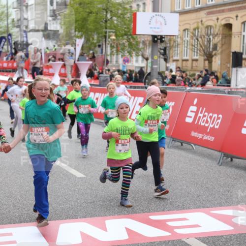 25.04.2026 - Das Zehntel Strokosch-Dieckow http://msf.ph/oto/9631351 25.04.2026 11:04:11 Ziel 5184, 5186, 5594, 5685, 5899, 5902, 5922, 5991, 6315, 6316, 6448, 6476, 6591, 6607, 6927, 6949, 7018, 7031, 7444 meine-sportfotos.de