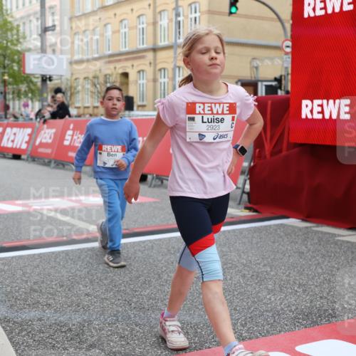 25.04.2026 - Das Zehntel Strokosch-Dieckow http://msf.ph/oto/9631360 25.04.2026 09:04:42 Ziel 1419, 1663, 1933, 2212, 2403, 2569, 2576, 2923, 3262, 3325, 3728, 3749, 3763, 3792, 3818, 3821 meine-sportfotos.de