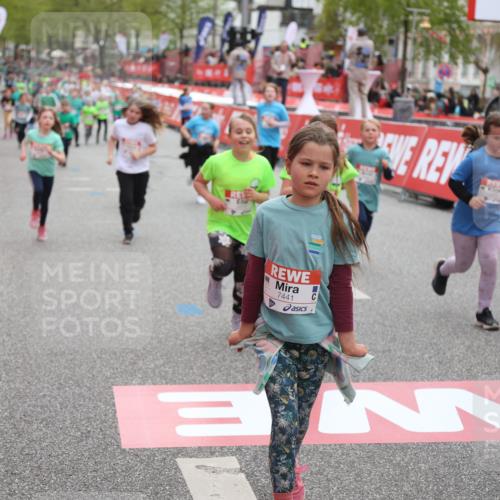 25.04.2026 - Das Zehntel Strokosch-Dieckow http://msf.ph/oto/9631425 25.04.2026 11:04:01 Ziel 5262, 5272, 5283, 5468, 5520, 5745, 5774, 5864, 5865, 5985, 6312, 6598, 6780, 6782, 6976, 7440, 7441, 7602, 7610, 7620, 7630, 7936 meine-sportfotos.de
