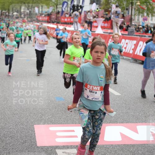 25.04.2026 - Das Zehntel Strokosch-Dieckow http://msf.ph/oto/9631429 25.04.2026 11:04:01 Ziel 5262, 5272, 5283, 5468, 5520, 5745, 5774, 5864, 5865, 5985, 6312, 6598, 6780, 6782, 6976, 7440, 7441, 7602, 7610, 7620, 7630, 7936 meine-sportfotos.de