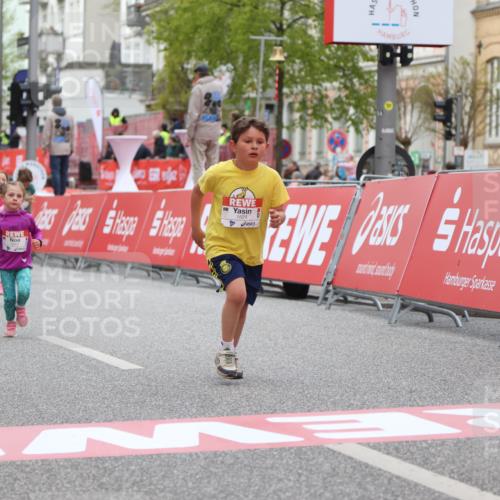 25.04.2026 - Das Zehntel Strokosch-Dieckow http://msf.ph/oto/9631433 25.04.2026 09:07:13 Ziel 1227, 1235, 1524, 1973, 2054, 2060, 2687, 3771, 3781 meine-sportfotos.de
