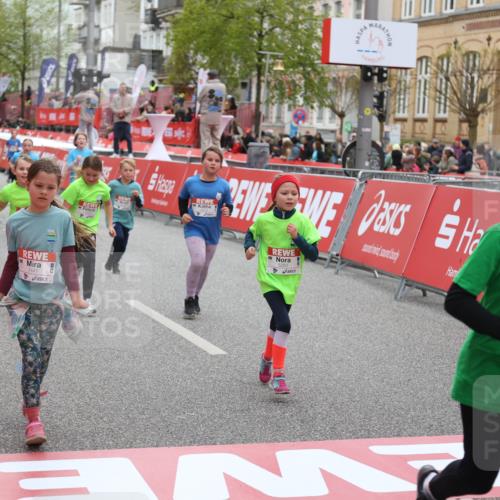 25.04.2026 - Das Zehntel Strokosch-Dieckow http://msf.ph/oto/9631442 25.04.2026 11:04:00 Ziel 5231, 5262, 5272, 5283, 5468, 5520, 5745, 5774, 5864, 5865, 6291, 6312, 6598, 6780, 6782, 6976, 7440, 7441, 7602, 7610, 7620, 7630, 7936 meine-sportfotos.de