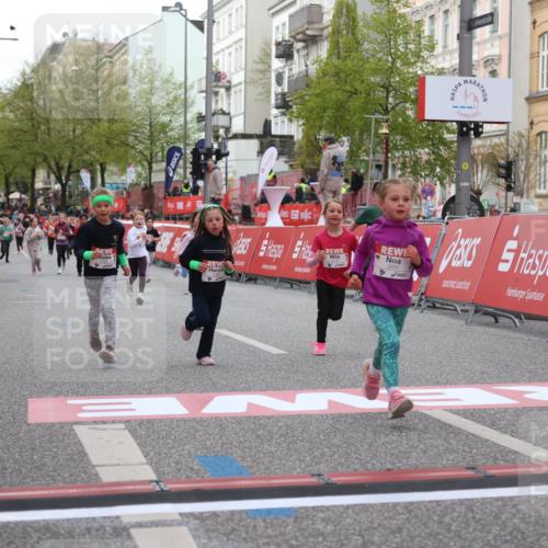 25.04.2026 - Das Zehntel Strokosch-Dieckow http://msf.ph/oto/9631445 25.04.2026 09:07:15 Ziel 1227, 1235, 1321, 1524, 1973, 2054, 2060, 2180, 2924, 3732, 3771, 3781 meine-sportfotos.de