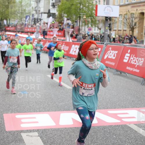 25.04.2026 - Das Zehntel Strokosch-Dieckow http://msf.ph/oto/9631446 25.04.2026 11:03:59 Ziel 5231, 5262, 5468, 5520, 5745, 5774, 5864, 5865, 6291, 6598, 6780, 6782, 6976, 6995, 7441, 7602, 7610, 7620, 7630, 7936 meine-sportfotos.de