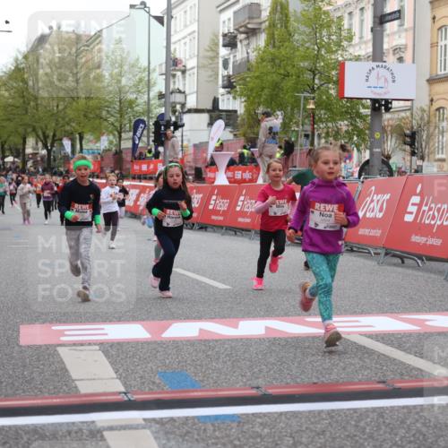 25.04.2026 - Das Zehntel Strokosch-Dieckow http://msf.ph/oto/9631447 25.04.2026 09:07:15 Ziel 1227, 1235, 1321, 1524, 1973, 2054, 2060, 2180, 2924, 3732, 3771, 3781 meine-sportfotos.de