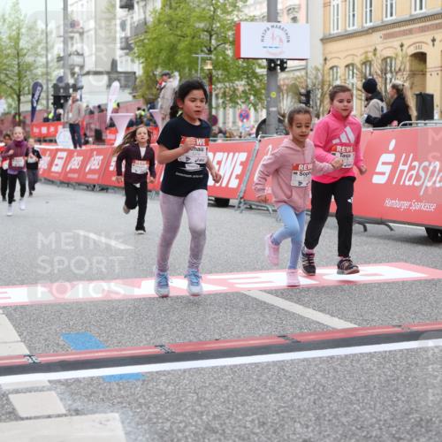 25.04.2026 - Das Zehntel Strokosch-Dieckow http://msf.ph/oto/9631457 25.04.2026 09:07:21 Ziel 1079, 1095, 1321, 2180, 2202, 2924, 2930, 3732, 3742, 3753, 3779, 3864 meine-sportfotos.de