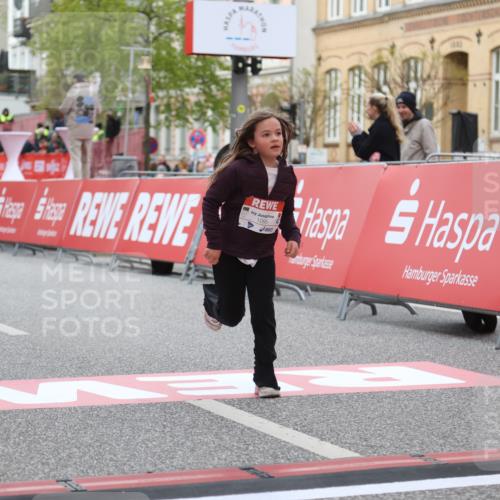 25.04.2026 - Das Zehntel Strokosch-Dieckow http://msf.ph/oto/9631466 25.04.2026 09:07:23 Ziel 1079, 1095, 2202, 2924, 2930, 3735, 3742, 3753, 3779, 3864, 3934 meine-sportfotos.de