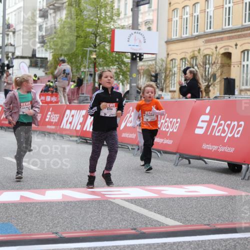 25.04.2026 - Das Zehntel Strokosch-Dieckow http://msf.ph/oto/9631475 25.04.2026 09:07:27 Ziel 1079, 1095, 1258, 1375, 2202, 3735, 3753, 3779, 3791, 3889, 3908, 3934, 3935 meine-sportfotos.de
