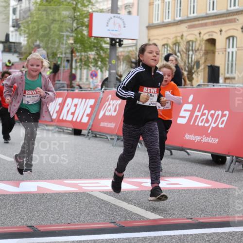 25.04.2026 - Das Zehntel Strokosch-Dieckow http://msf.ph/oto/9631482 25.04.2026 09:07:27 Ziel 1079, 1095, 1258, 1375, 2202, 3735, 3753, 3779, 3791, 3889, 3908, 3934, 3935 meine-sportfotos.de
