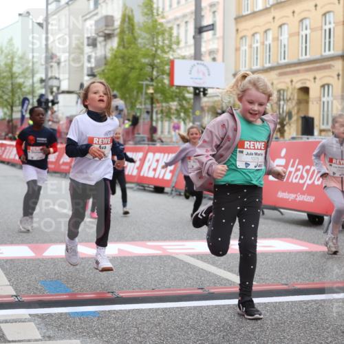 25.04.2026 - Das Zehntel Strokosch-Dieckow http://msf.ph/oto/9631494 25.04.2026 09:07:29 Ziel 1095, 1258, 1375, 1800, 1806, 3735, 3791, 3889, 3908, 3934, 3935 meine-sportfotos.de