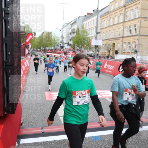 25.04.2026 - Das Zehntel Strokosch-Dieckow http://msf.ph/oto/9631516 25.04.2026 11:03:53 Ziel 5046, 5224, 5225, 5231, 5468, 5520, 5865, 5888, 6150, 6268, 6291, 6485, 6570, 6812, 6994, 6995, 7000, 7025, 7538, 7934 meine-sportfotos.de