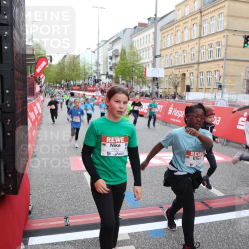 25.04.2026 - Das Zehntel Strokosch-Dieckow http://msf.ph/oto/9631523 25.04.2026 11:03:53 Ziel 5046, 5224, 5225, 5231, 5468, 5520, 5865, 5888, 6150, 6268, 6291, 6485, 6570, 6812, 6994, 6995, 7000, 7025, 7538, 7934 meine-sportfotos.de