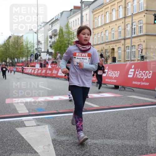 25.04.2026 - Das Zehntel Strokosch-Dieckow http://msf.ph/oto/9631524 25.04.2026 09:07:33 Ziel 1243, 1245, 1258, 1375, 1800, 1806, 2555, 2913, 3785, 3791, 3877, 3889, 3908, 3953 meine-sportfotos.de
