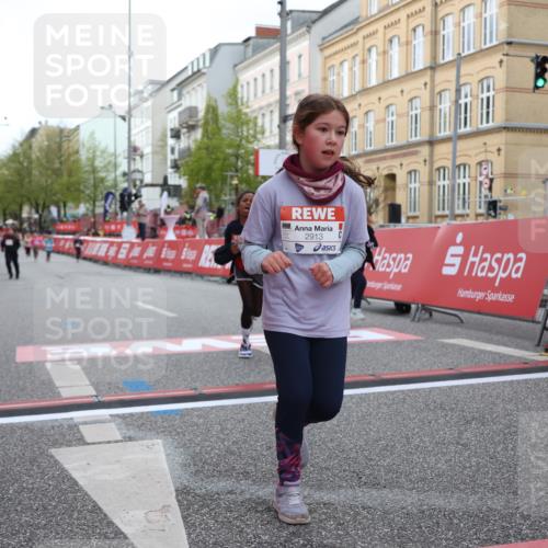 25.04.2026 - Das Zehntel Strokosch-Dieckow http://msf.ph/oto/9631528 25.04.2026 09:07:33 Ziel 1243, 1245, 1258, 1375, 1800, 1806, 2555, 2913, 3785, 3791, 3877, 3889, 3908, 3953 meine-sportfotos.de