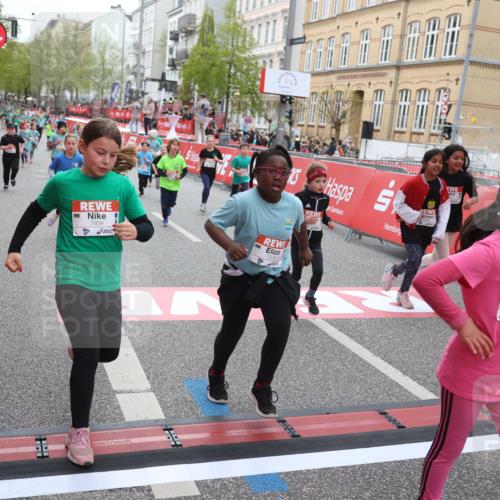 25.04.2026 - Das Zehntel Strokosch-Dieckow http://msf.ph/oto/9631535 25.04.2026 11:03:52 Ziel 5046, 5214, 5224, 5225, 5231, 5888, 6150, 6268, 6291, 6485, 6570, 6812, 6994, 6995, 7000, 7025, 7347, 7538, 7874, 7934 meine-sportfotos.de