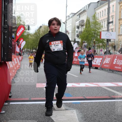 25.04.2026 - Das Zehntel Strokosch-Dieckow http://msf.ph/oto/9631542 25.04.2026 09:07:43 Ziel 1498, 2272, 2614, 3761 meine-sportfotos.de