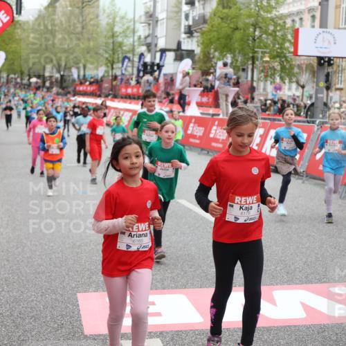 25.04.2026 - Das Zehntel Strokosch-Dieckow http://msf.ph/oto/9631597 25.04.2026 11:03:42 Ziel 5011, 5042, 5134, 5152, 5330, 5351, 5895, 5940, 6165, 6176, 6267, 6269, 6278, 6817, 6849, 7038, 7343, 7442, 7453, 7475, 7799 meine-sportfotos.de