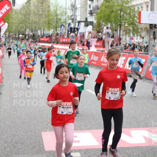 25.04.2026 - Das Zehntel Strokosch-Dieckow http://msf.ph/oto/9631598 25.04.2026 11:03:42 Ziel 5011, 5042, 5134, 5152, 5330, 5351, 5895, 5940, 6165, 6176, 6267, 6269, 6278, 6817, 6849, 7038, 7343, 7442, 7453, 7475, 7799 meine-sportfotos.de