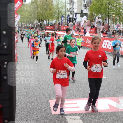 25.04.2026 - Das Zehntel Strokosch-Dieckow http://msf.ph/oto/9631602 25.04.2026 11:03:41 Ziel 5011, 5042, 5134, 5152, 5330, 5351, 5582, 5772, 5940, 6165, 6176, 6267, 6269, 6278, 7038, 7343, 7442, 7453, 7475, 7799 meine-sportfotos.de