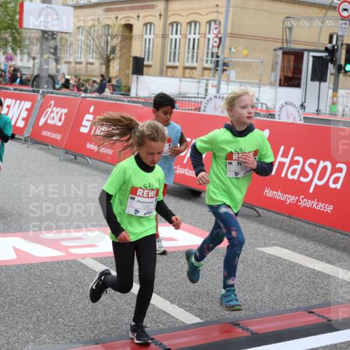 25.04.2026 - Das Zehntel Strokosch-Dieckow http://msf.ph/oto/9631664 25.04.2026 11:03:32 Ziel 5136, 5530, 5891, 7024, 7265, 7282, 7292, 7359, 7360, 7445, 7561, 7667, 7824, 7855, 7858, 7862, 7872, 7996, 8075 meine-sportfotos.de