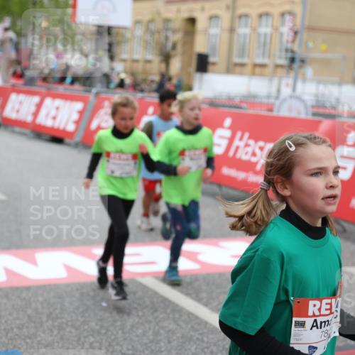 25.04.2026 - Das Zehntel Strokosch-Dieckow http://msf.ph/oto/9631670 25.04.2026 11:03:31 Ziel 5107, 5114, 5136, 5530, 5891, 7024, 7265, 7282, 7292, 7359, 7360, 7561, 7667, 7824, 7855, 7858, 7862, 7872, 7996, 8075 meine-sportfotos.de