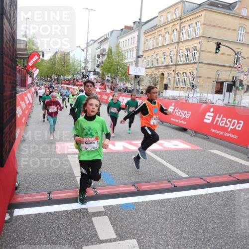 25.04.2026 - Das Zehntel Strokosch-Dieckow http://msf.ph/oto/9631680 25.04.2026 11:03:29 Ziel 5107, 5114, 5530, 5891, 5934, 5937, 7265, 7282, 7292, 7359, 7360, 7824, 7855, 7858, 7862, 7872, 7996 meine-sportfotos.de