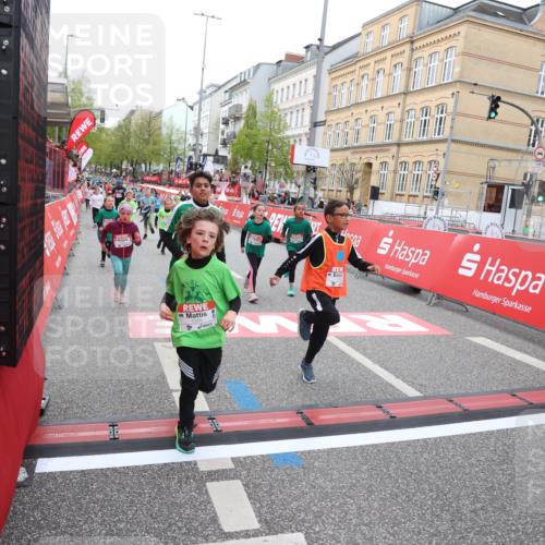 25.04.2026 - Das Zehntel Strokosch-Dieckow http://msf.ph/oto/9631681 25.04.2026 11:03:28 Ziel 5107, 5114, 5530, 5891, 5934, 5937, 6866, 7265, 7359, 7360, 7824, 7855, 7858, 7862, 7872, 7996 meine-sportfotos.de