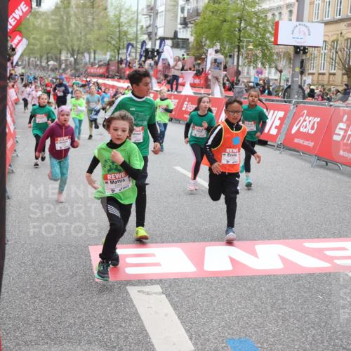 25.04.2026 - Das Zehntel Strokosch-Dieckow http://msf.ph/oto/9631684 25.04.2026 11:03:28 Ziel 5107, 5114, 5530, 5891, 5934, 5937, 6866, 7265, 7359, 7360, 7824, 7855, 7858, 7862, 7872, 7996 meine-sportfotos.de