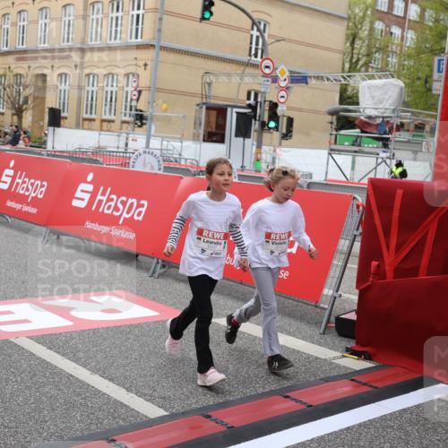 25.04.2026 - Das Zehntel Strokosch-Dieckow http://msf.ph/oto/9631697 25.04.2026 11:03:25 Ziel 5107, 5114, 5157, 5228, 5282, 5466, 5467, 5530, 5934, 5937, 6866, 7855, 7862 meine-sportfotos.de