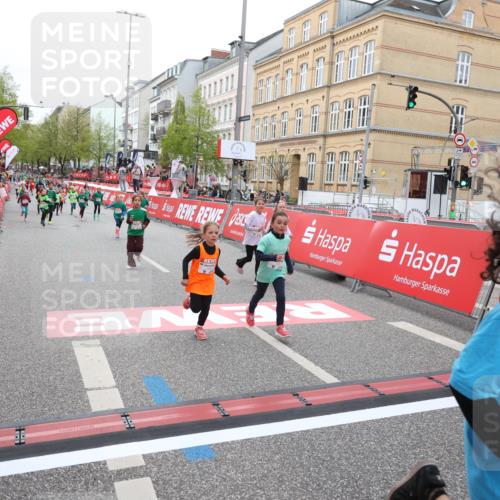 25.04.2026 - Das Zehntel Strokosch-Dieckow http://msf.ph/oto/9631705 25.04.2026 11:03:23 Ziel 5107, 5114, 5157, 5228, 5282, 5466, 5467, 5892, 5934, 5937, 5958, 6449, 6452, 6866, 7787, 7795 meine-sportfotos.de