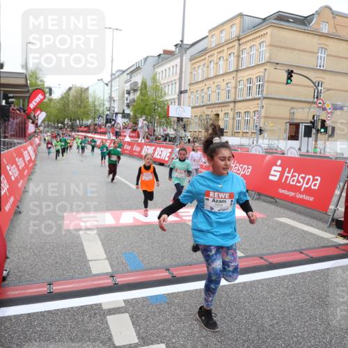 25.04.2026 - Das Zehntel Strokosch-Dieckow http://msf.ph/oto/9631707 25.04.2026 11:03:23 Ziel 5107, 5114, 5157, 5228, 5282, 5466, 5467, 5892, 5934, 5937, 5958, 6449, 6452, 6866, 7787, 7795 meine-sportfotos.de