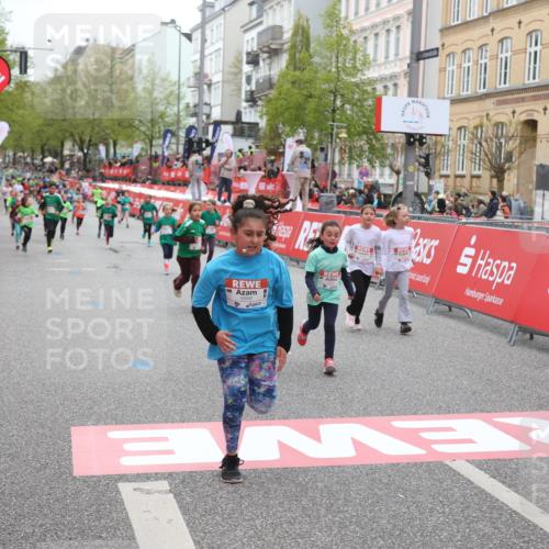 25.04.2026 - Das Zehntel Strokosch-Dieckow http://msf.ph/oto/9631713 25.04.2026 11:03:22 Ziel 5157, 5228, 5282, 5466, 5467, 5892, 5934, 5937, 5958, 6449, 6452, 6865, 6866, 7769, 7787, 7795 meine-sportfotos.de