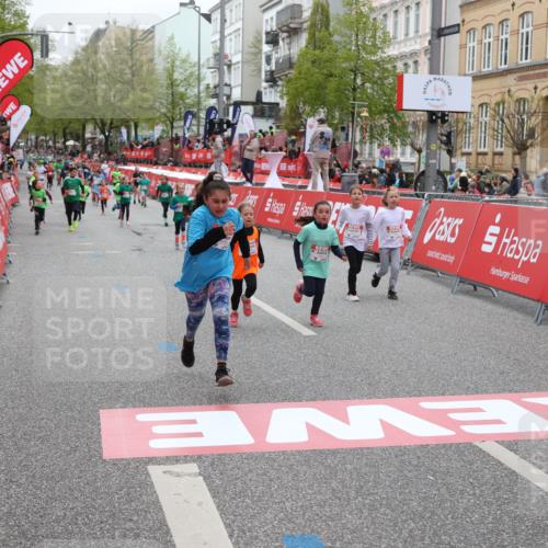 25.04.2026 - Das Zehntel Strokosch-Dieckow http://msf.ph/oto/9631716 25.04.2026 11:03:22 Ziel 5157, 5228, 5282, 5466, 5467, 5892, 5934, 5937, 5958, 6449, 6452, 6865, 6866, 7769, 7787, 7795 meine-sportfotos.de