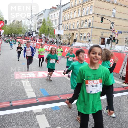 25.04.2026 - Das Zehntel Strokosch-Dieckow http://msf.ph/oto/9631738 25.04.2026 11:03:18 Ziel 5140, 5157, 5228, 5282, 5466, 5467, 5882, 5892, 5958, 5997, 6392, 6449, 6452, 6865, 6885, 7011, 7336, 7769, 7787, 7795, 7814 meine-sportfotos.de