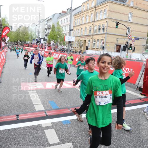 25.04.2026 - Das Zehntel Strokosch-Dieckow http://msf.ph/oto/9631739 25.04.2026 11:03:18 Ziel 5140, 5157, 5228, 5282, 5466, 5467, 5882, 5892, 5958, 5997, 6392, 6449, 6452, 6865, 6885, 7011, 7336, 7769, 7787, 7795, 7814 meine-sportfotos.de