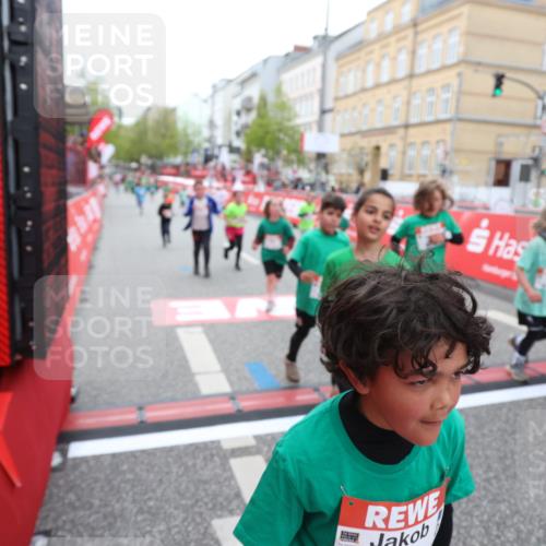 25.04.2026 - Das Zehntel Strokosch-Dieckow http://msf.ph/oto/9631741 25.04.2026 11:03:18 Ziel 5140, 5157, 5228, 5282, 5466, 5467, 5882, 5892, 5958, 5997, 6392, 6449, 6452, 6865, 6885, 7011, 7336, 7769, 7787, 7795, 7814 meine-sportfotos.de