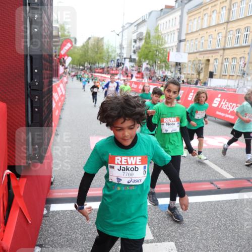 25.04.2026 - Das Zehntel Strokosch-Dieckow http://msf.ph/oto/9631746 25.04.2026 11:03:17 Ziel 5140, 5148, 5157, 5282, 5368, 5385, 5882, 5892, 5958, 5997, 6392, 6449, 6452, 6865, 6885, 7011, 7336, 7769, 7787, 7795, 7814 meine-sportfotos.de