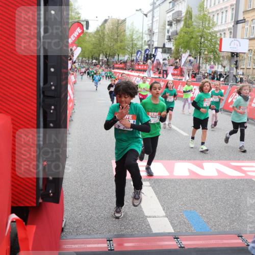 25.04.2026 - Das Zehntel Strokosch-Dieckow http://msf.ph/oto/9631754 25.04.2026 11:03:16 Ziel 5140, 5148, 5368, 5385, 5882, 5892, 5958, 5997, 6282, 6392, 6449, 6452, 6611, 6865, 6885, 7011, 7336, 7769, 7787, 7795, 7814, 7815, 7833 meine-sportfotos.de