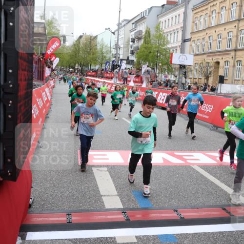 25.04.2026 - Das Zehntel Strokosch-Dieckow http://msf.ph/oto/9631768 25.04.2026 11:03:14 Ziel 5140, 5148, 5332, 5345, 5368, 5385, 5882, 5997, 6282, 6392, 6396, 6398, 6611, 6865, 6885, 7011, 7336, 7769, 7814, 7815, 7833 meine-sportfotos.de