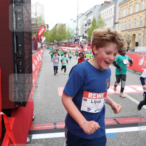 25.04.2026 - Das Zehntel Strokosch-Dieckow http://msf.ph/oto/9631785 25.04.2026 11:03:12 Ziel 5140, 5148, 5332, 5345, 5368, 5385, 5717, 5882, 5997, 6282, 6392, 6396, 6398, 6405, 6611, 7011, 7336, 7524, 7536, 7814, 7815, 7833 meine-sportfotos.de