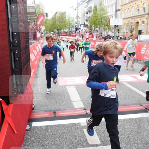 25.04.2026 - Das Zehntel Strokosch-Dieckow http://msf.ph/oto/9631790 25.04.2026 11:03:11 Ziel 5123, 5140, 5148, 5332, 5345, 5359, 5361, 5368, 5385, 5663, 5717, 5723, 5882, 6282, 6392, 6396, 6398, 6405, 6611, 7336, 7485, 7524, 7536, 7815, 7833 meine-sportfotos.de