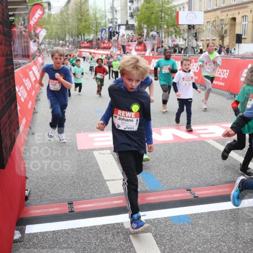 25.04.2026 - Das Zehntel Strokosch-Dieckow http://msf.ph/oto/9631791 25.04.2026 11:03:11 Ziel 5123, 5140, 5148, 5332, 5345, 5359, 5361, 5368, 5385, 5663, 5717, 5723, 5882, 6282, 6392, 6396, 6398, 6405, 6611, 7336, 7485, 7524, 7536, 7815, 7833 meine-sportfotos.de